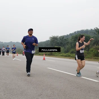 Runner Photo 7489826