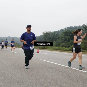 Runner Photo 7489827
