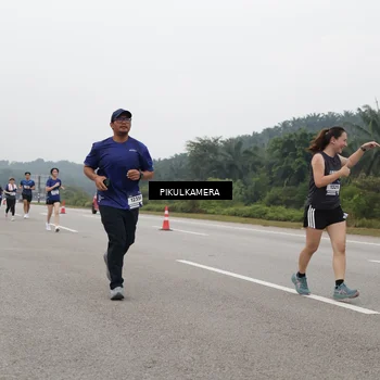 Runner Photo 7489828