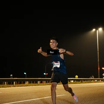 Runner Photo 7489844