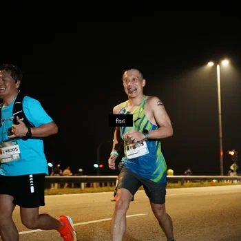 Runner Photo 7489863