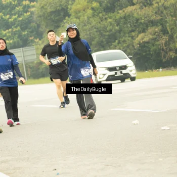 Runner Photo 7489890