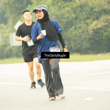 Runner Photo 7489899