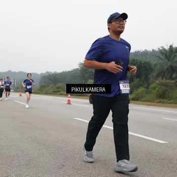 Runner Photo 7489900