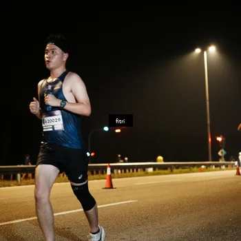 Runner Photo 7489915