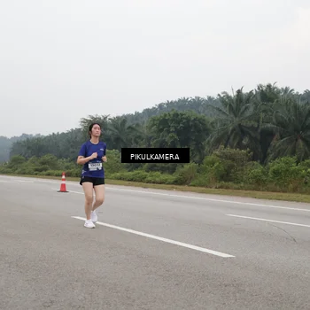 Runner Photo 7489953