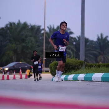 Runner Photo 7489960