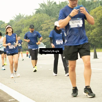 Runner Photo 7489973