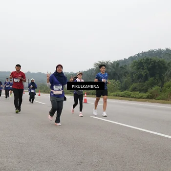 Runner Photo 7489976