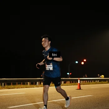 Runner Photo 7489980