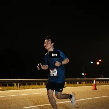 Runner Photo 7489983