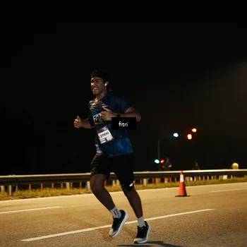 Runner Photo 7489999