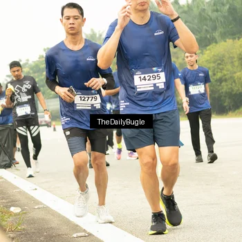 Runner Photo 7490001
