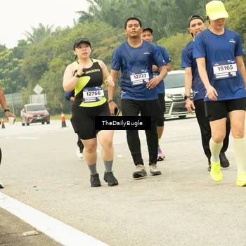 Runner Photo 7490014