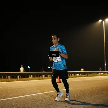 Runner Photo 7490016