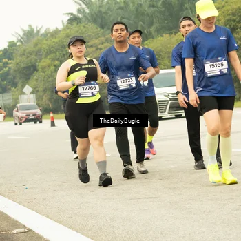 Runner Photo 7490019