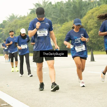 Runner Photo 7490032