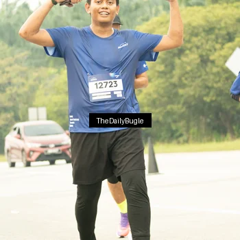 Runner Photo 7490035