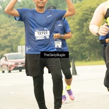 Runner Photo 7490036