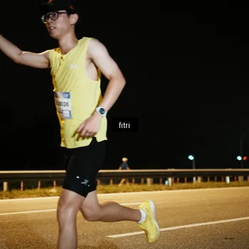 Runner Photo 7490042