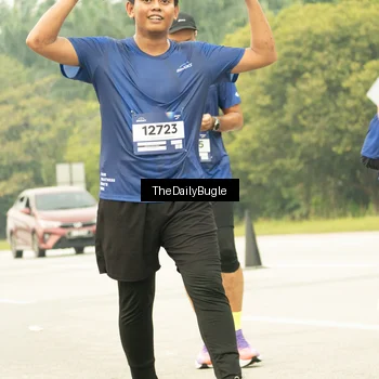 Runner Photo 7490051