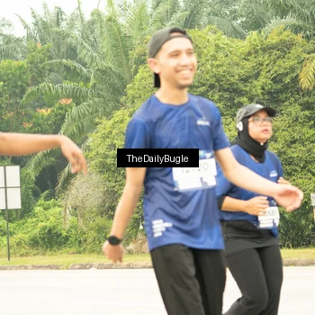 Runner Photo 7490054