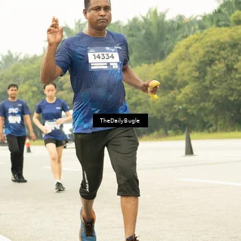Runner Photo 7490073