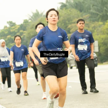 Runner Photo 7490080