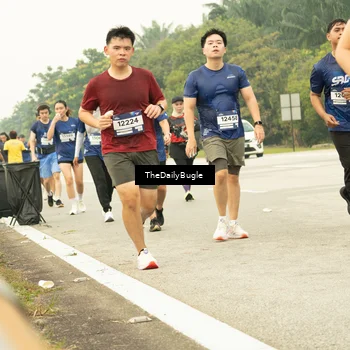 Runner Photo 7490090