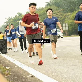 Runner Photo 7490097
