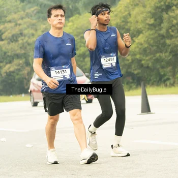 Runner Photo 7490120