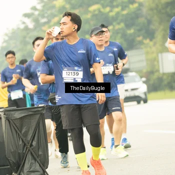 Runner Photo 7490132