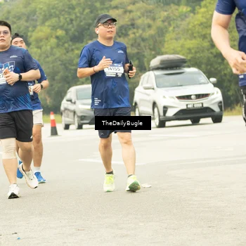 Runner Photo 7490145