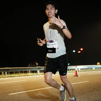 Runner Photo 7490146