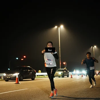 Runner Photo 7490153