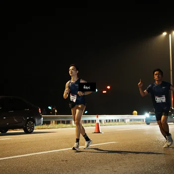 Runner Photo 7490156