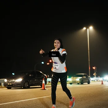 Runner Photo 7490170