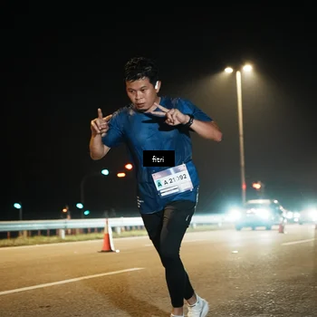 Runner Photo 7490176
