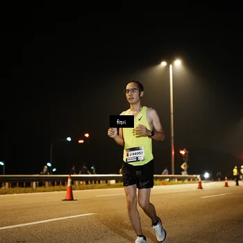 Runner Photo 7490210