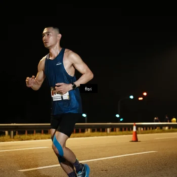 Runner Photo 7490225
