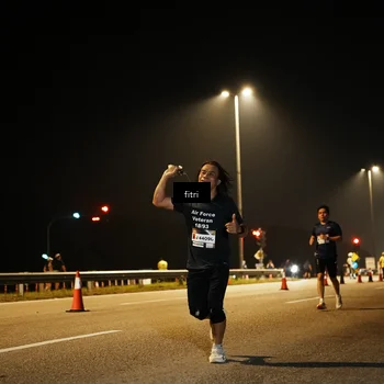 Runner Photo 7490244