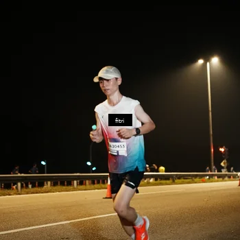 Runner Photo 7490262