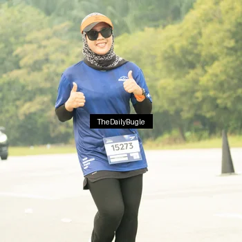 Runner Photo 7490276