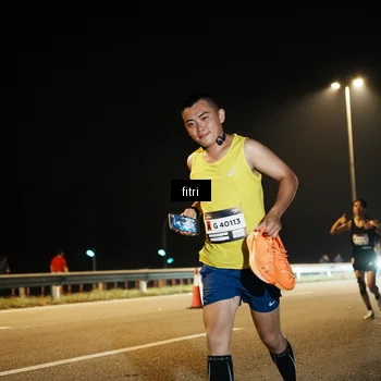 Runner Photo 7490301