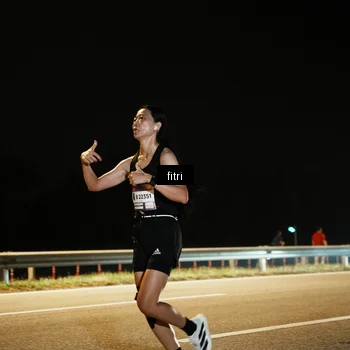 Runner Photo 7490312