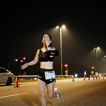Runner Photo 7490321
