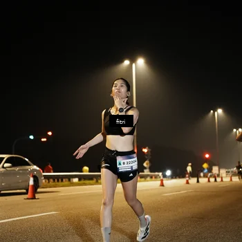 Runner Photo 7490322