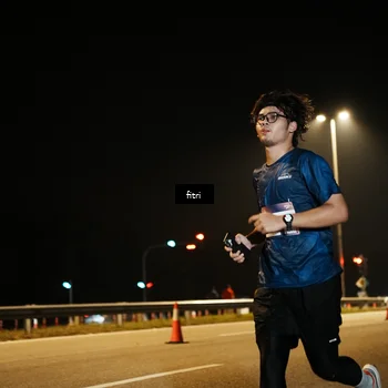 Runner Photo 7490335