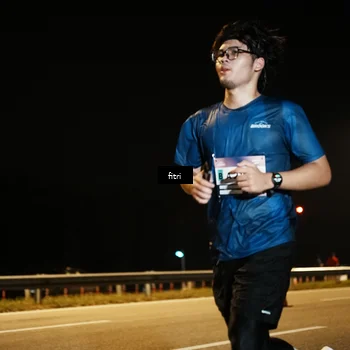 Runner Photo 7490337