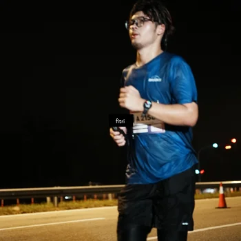 Runner Photo 7490344